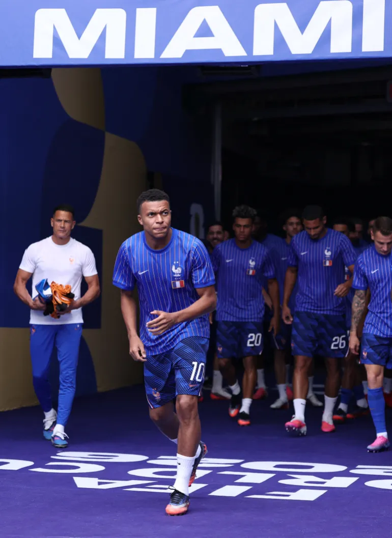 انطلاق مباراة فرنسا وإنجلترا لتحديد المركز الثالث في كأس العالم 2026