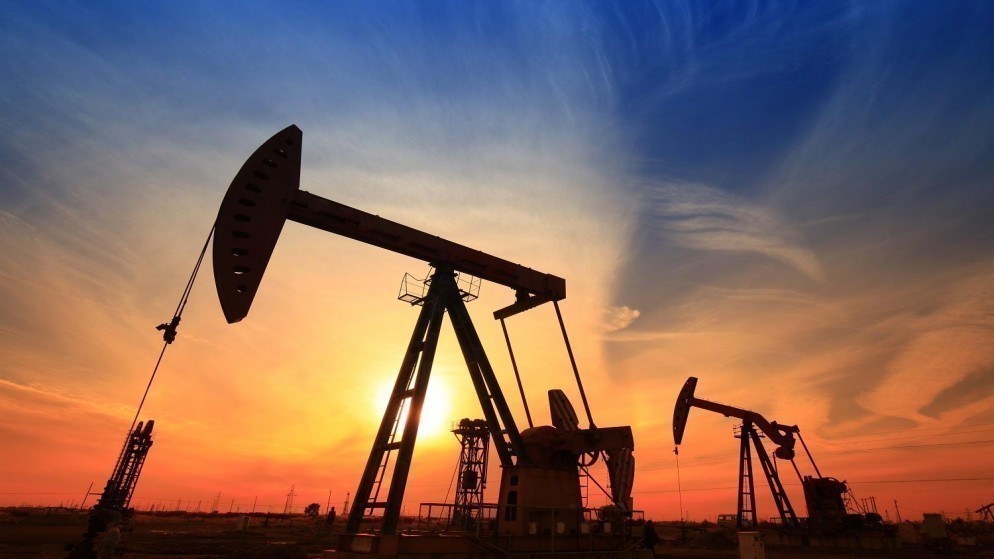 تراجع أسعار النفط عالمياً الجمعة