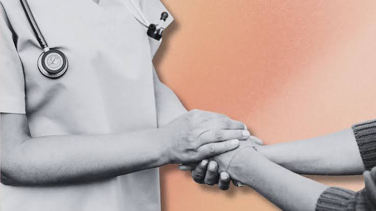الأطباء والتأمين ..  من يحمي المريض من الدفع مرتين؟
