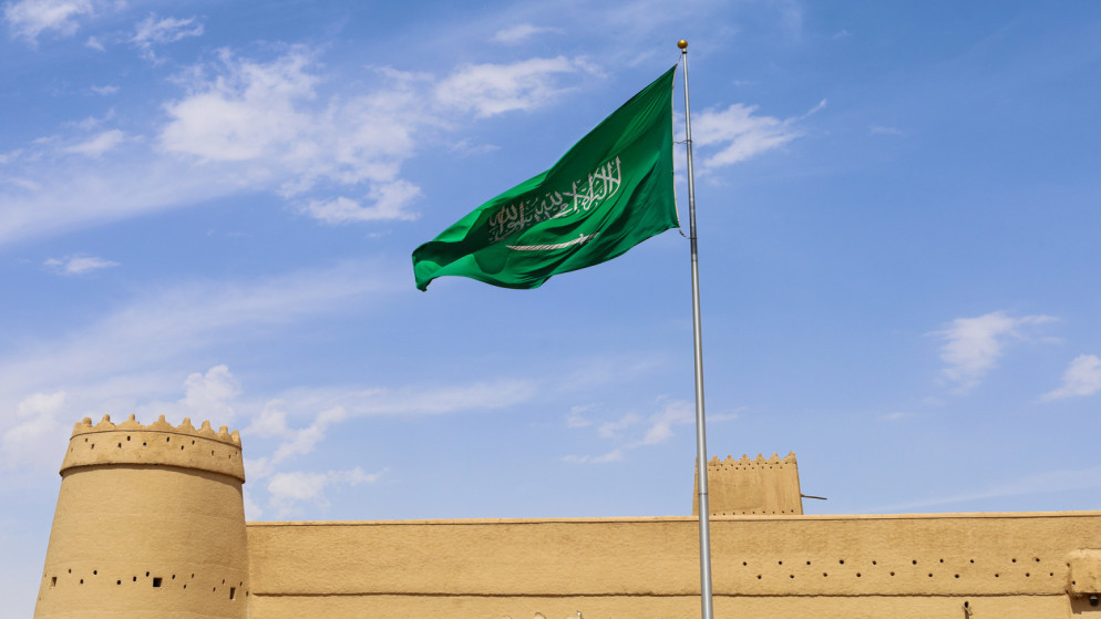 حرائق وعشرات الإصابات بهجمات حوثية على السعودية ..  التفاصيل