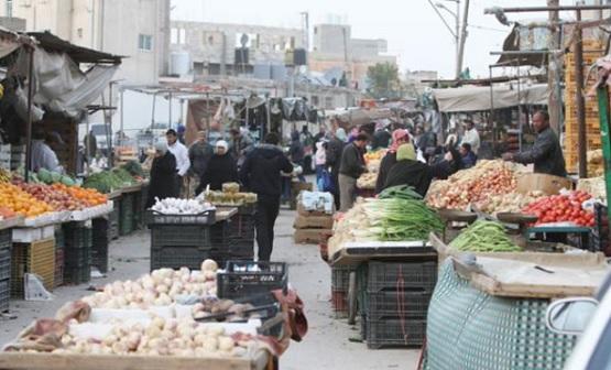 توقيف 20 شخصا وضبط 60 بسطة عشوائية في إربد