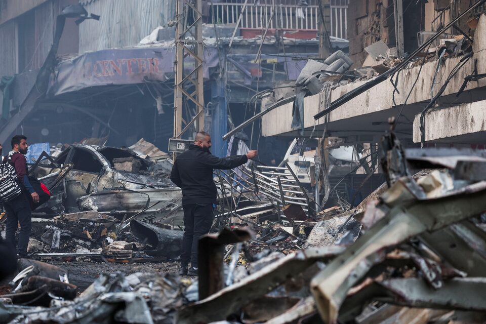 الارتياح يتحول قلق بعد الهدنة مع قصف إسرائيل للبنان وإيران لجيرانها