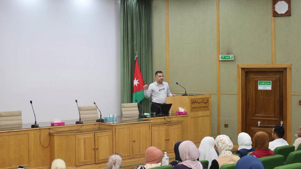 محاضرة توعوية حول الأمن السيبراني لموظفي وزارة الطاقة