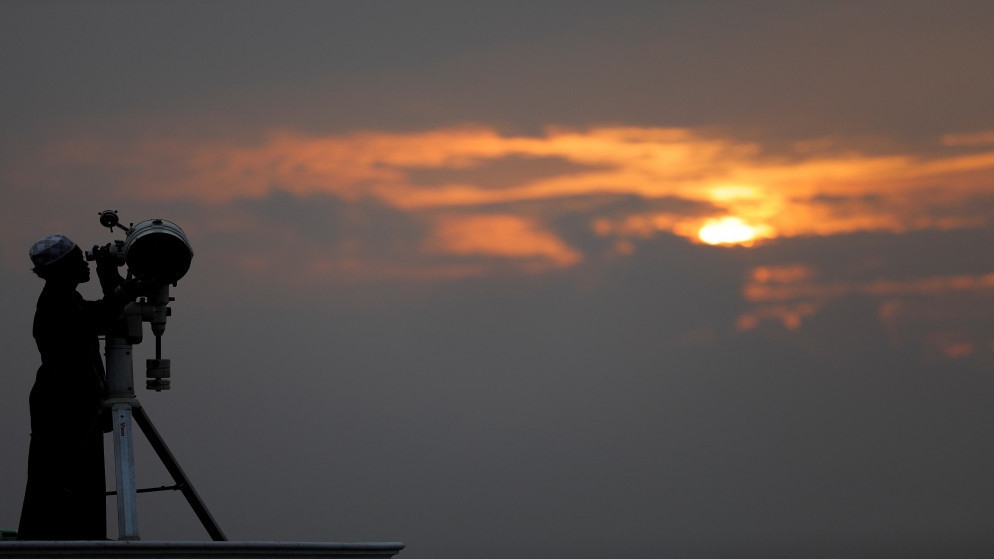 الفلك الدولي: استحالة رؤية هلال رمضان يوم 17 شباط في الدول العربية 