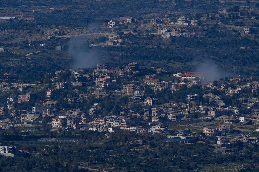 تفجيرات وهزات عنيفة تطال بلدات جنوب لبنان 