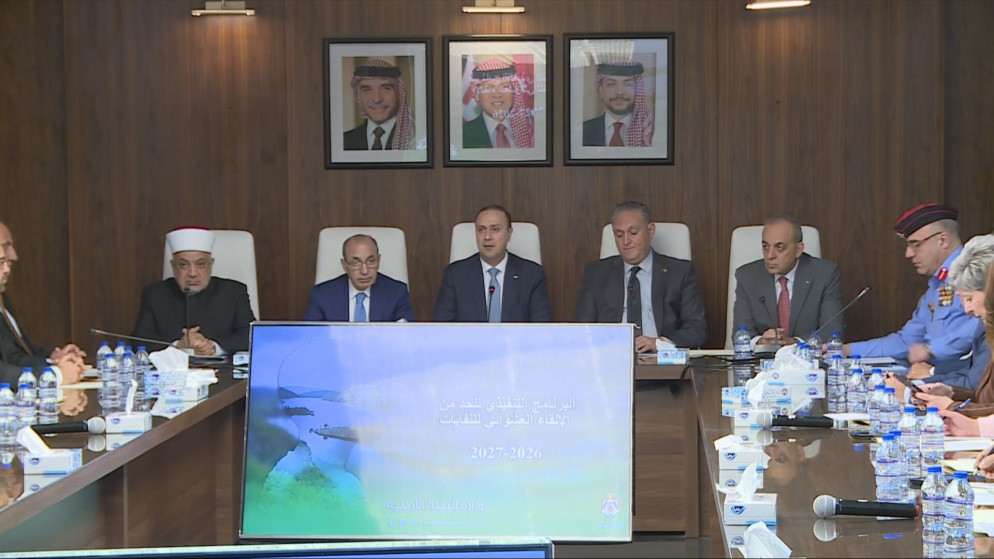 الحكومة تطلق البرنامج التنفيذي لاستراتيجية النظافة والحد من النفايات