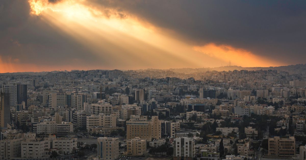 قبل اشتداد الحالة الجوية ..  أمانة عمان توجه هذه التحذيرات