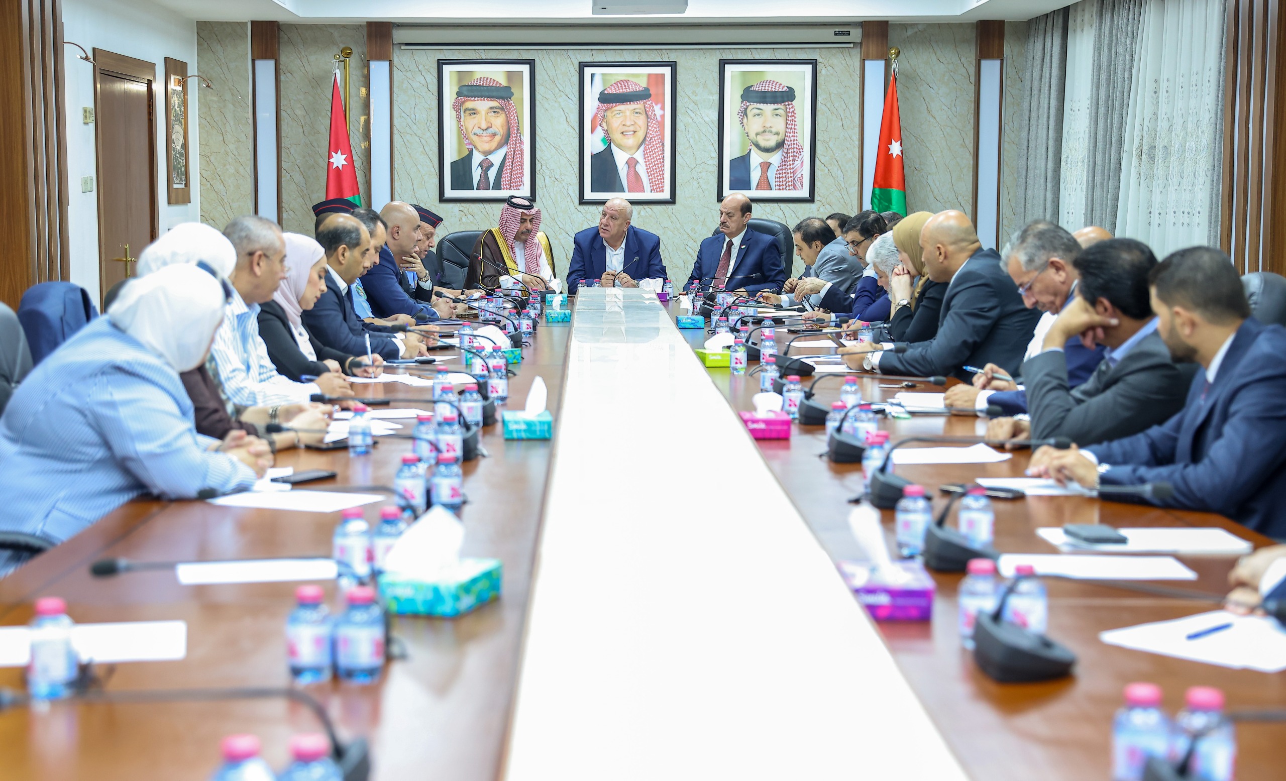 "الحريات النيابية" تبحث جهود مكافحة المخدرات 