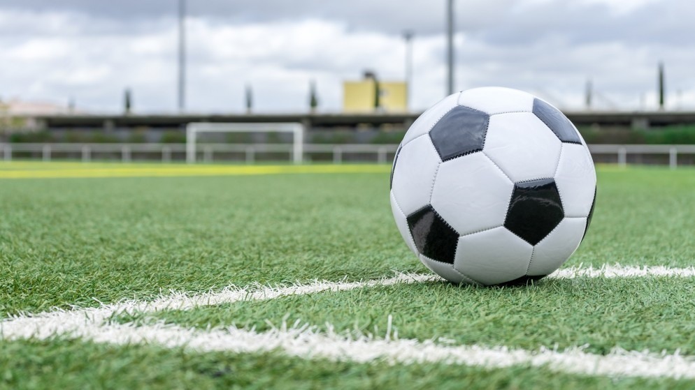 وزارة الشباب تخفض قيمة بدل استخدام الملاعب الخماسية إلى 5 دنانير للساعة