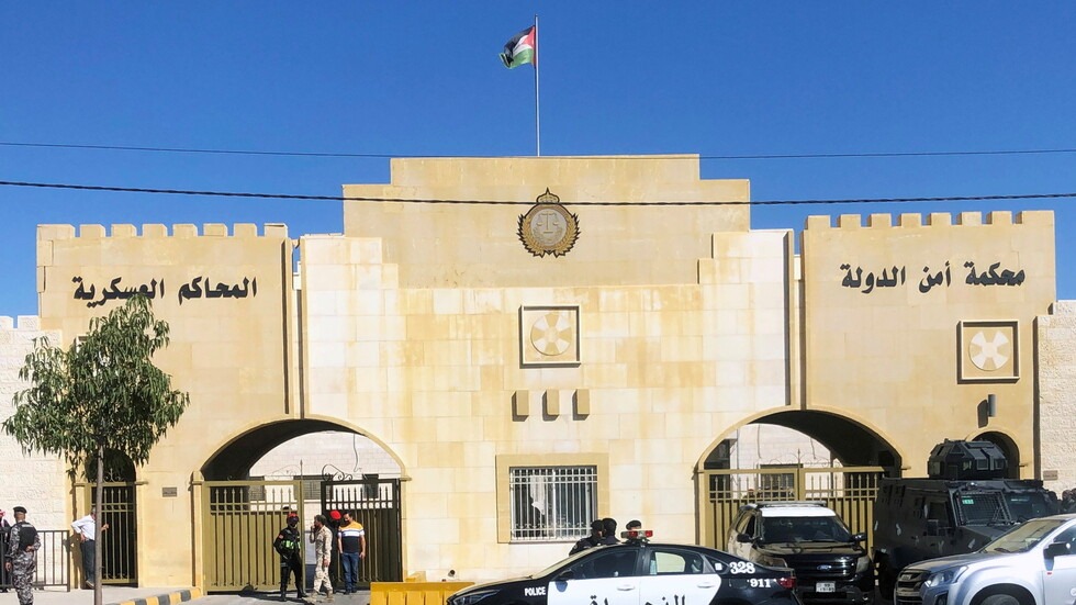 محكمة أمن الدولة تمهل متهمين عشرة أيام  ..  أسماء