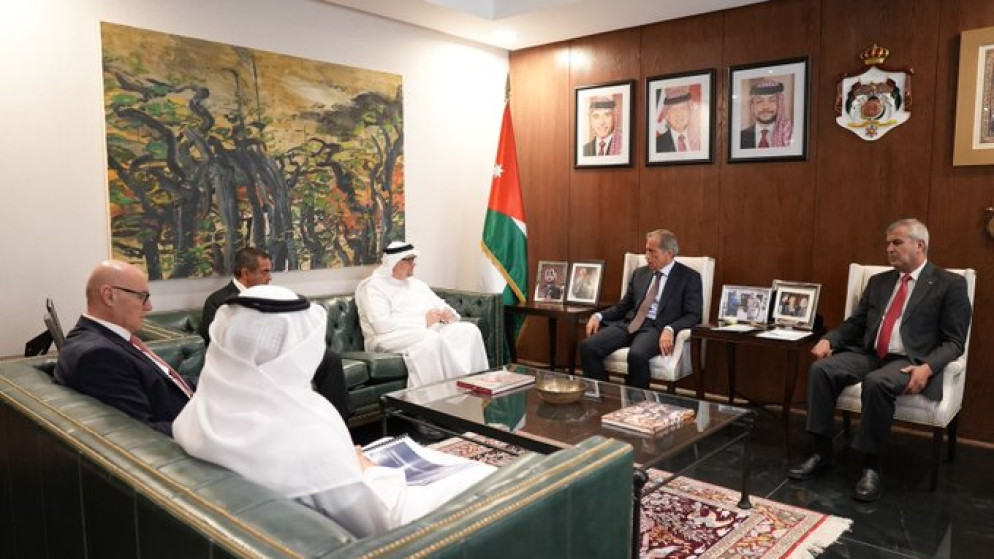 حسان والرمحي يبحثان المشاريع الجديدة بالمملكة