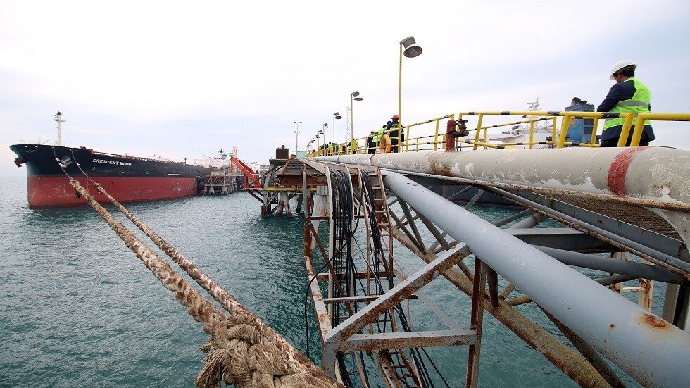 وصول هيلجا لميناء البصرة العراقي لتحميل النفط الخام