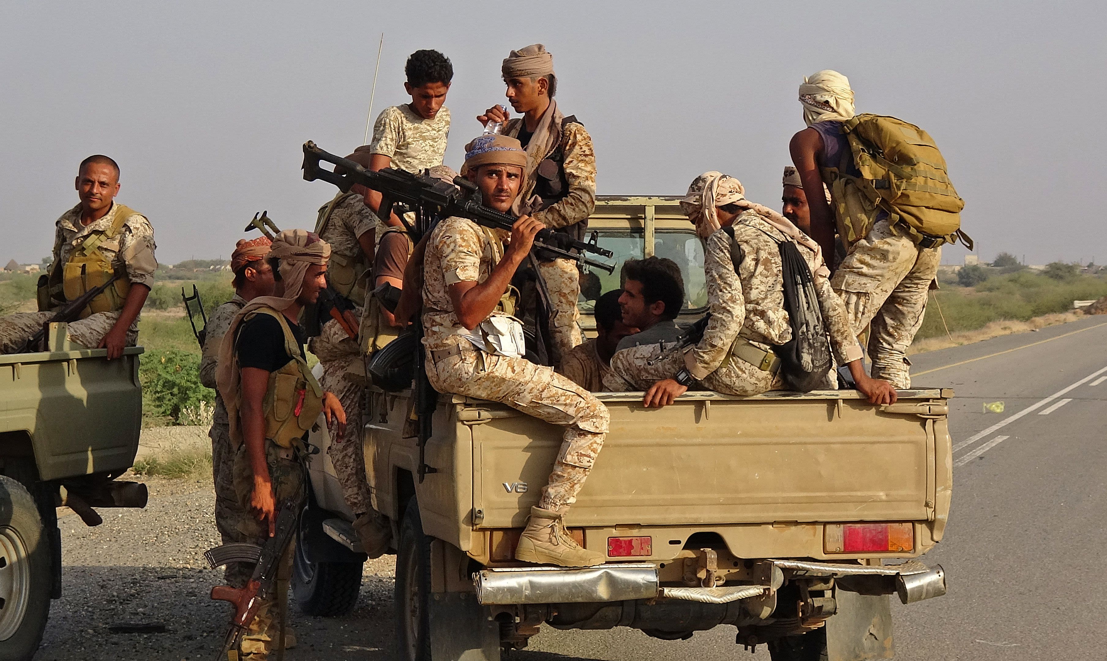 الجيش اليمني يعلن مقتل عنصرين في مواجهات مع الحوثيين بجبهة تعز