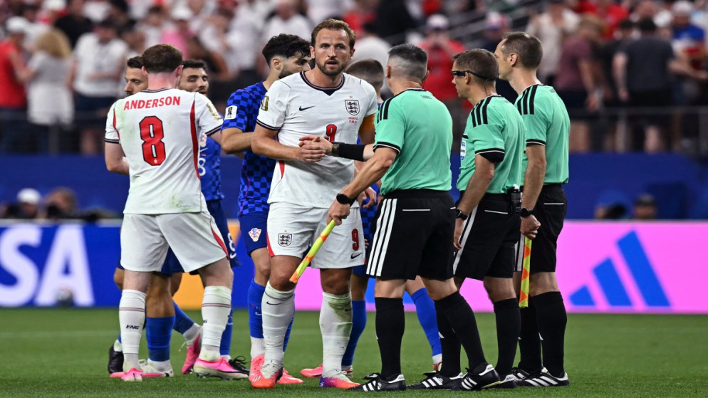 إنجلترا تفوز على كرواتيا 4 - 2 في كأس العالم