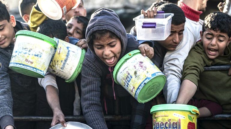 الاحتلال يعرقل إدخال المساعدات إلى غزة