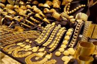 المجوهرات ومحضرات الصيدلة تتصدر قائمة الصادرات في 2023
