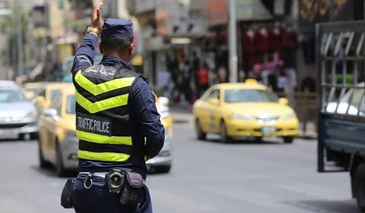 تحذير للسائقين ..  الدوريات الخارجية تتحدث عن مخالفة خطيرة