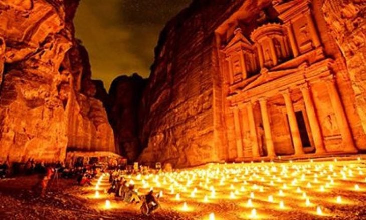 انخفاض الدخل السياحي بالأردن خلال الأشهر الأولى من العام