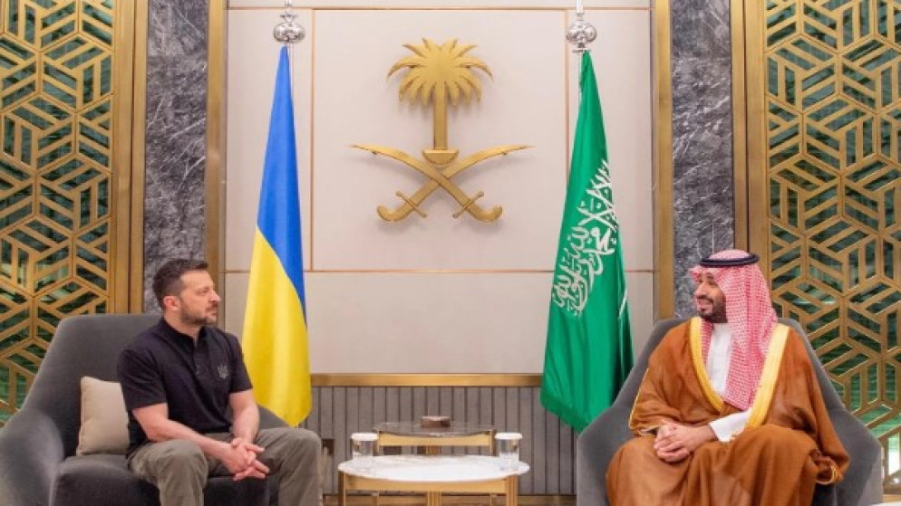 زيلينسكي يلتقي الأمير محمد بن سلمان بالسعودية اليوم