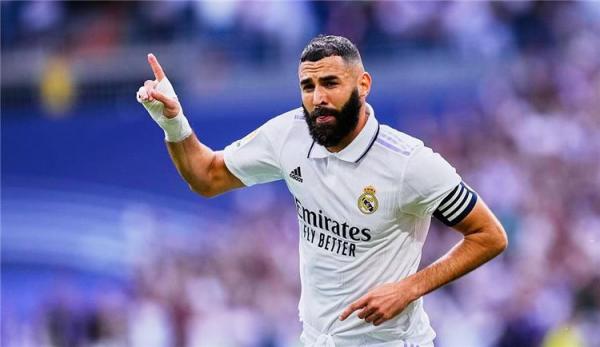 ريال مدريد يبحث عن بديل لبنزيما