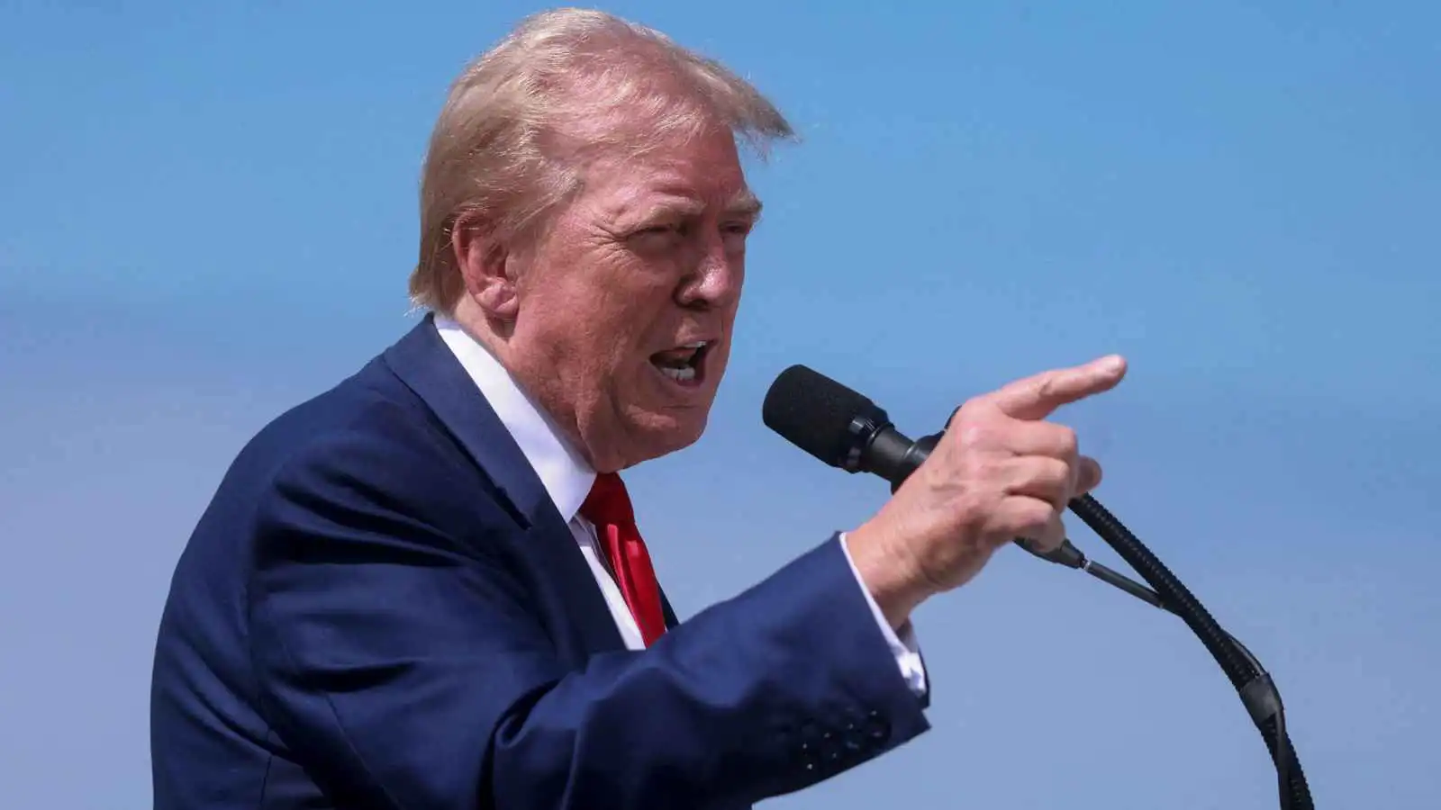 ترامب: الليلة،. سأخبر الجميع كم أنا رائع