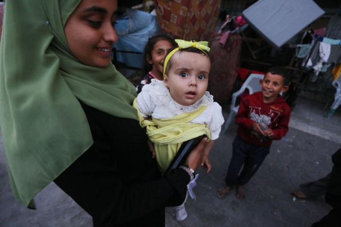 الأونروا: 37 طفلا في غزة يفقدون أمهاتهم كل يوم