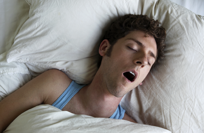 7 إشارات خطيرة في الشخير… متى يجب زيارة الطبيب
