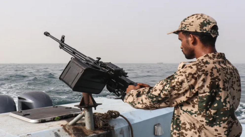 وزارة الدفاع اليمنية: الحوثيون ينفذون مهام خارج إطار اليمن