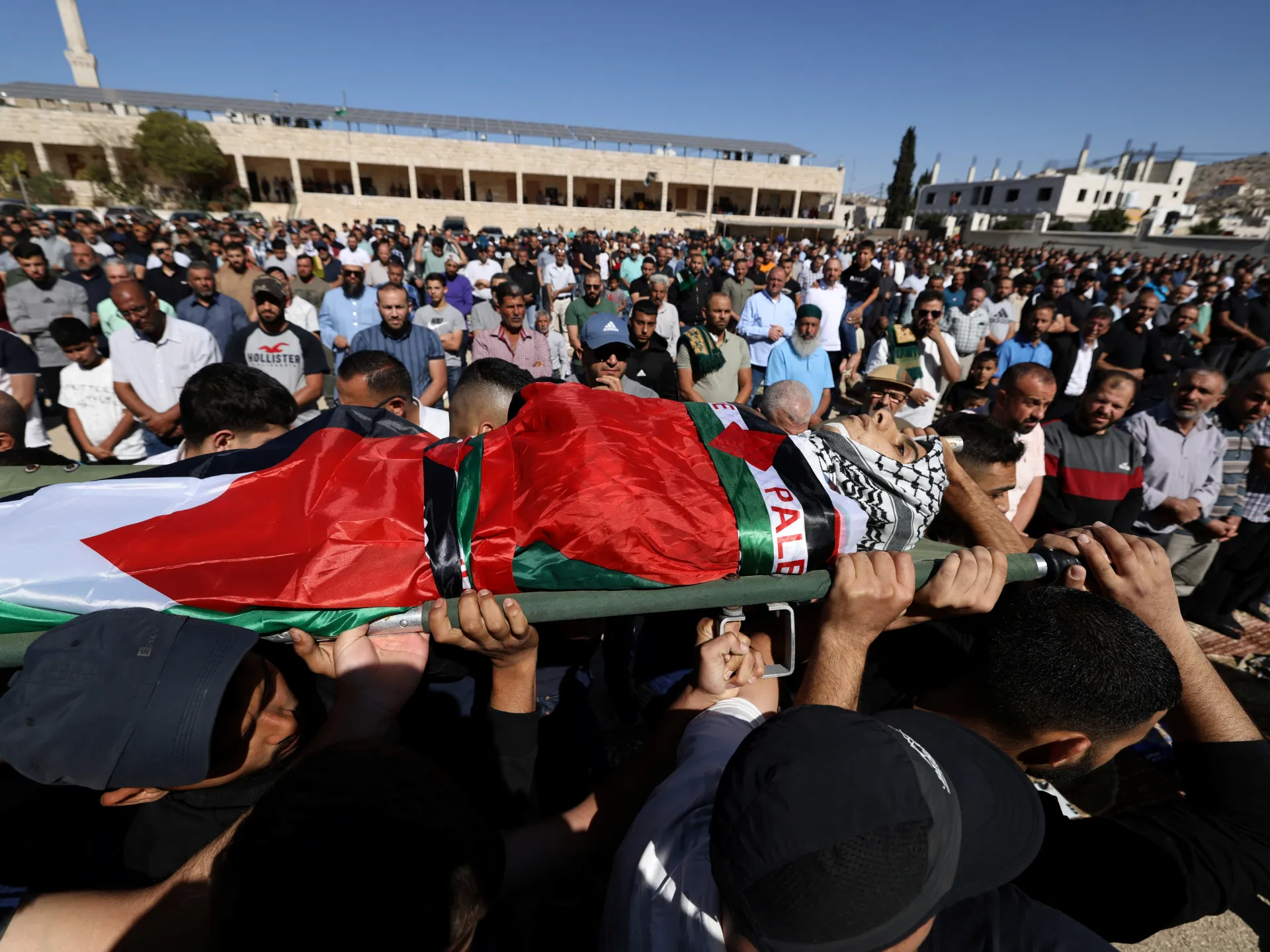 فلسطين تتسلم جثمان فتى تحتجزه إسرائيل منذ نوفمبر 2025