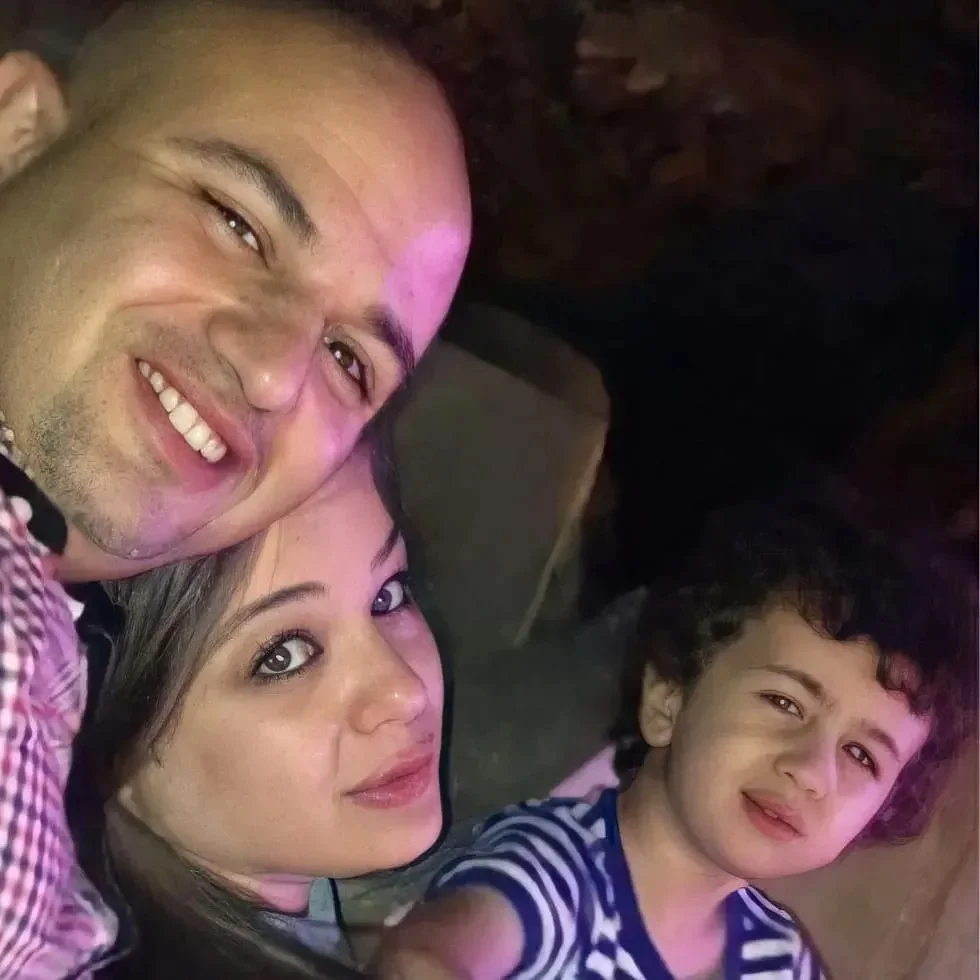 رحيل مفجع  ..  وفاة نجل مثنى الغرايبة وأناهيد فياض 