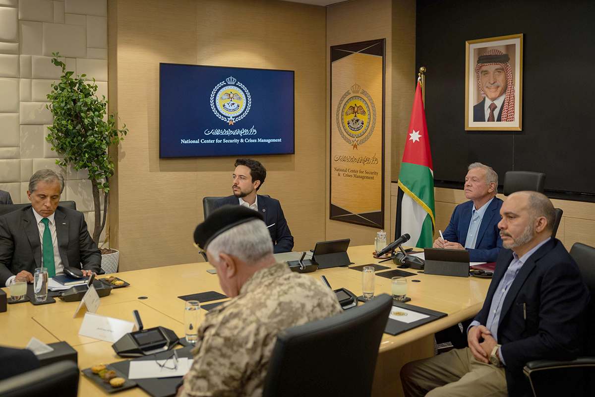الملك يترأس  اجتماعا في المركز الوطني للأمن وإدارة الأزمات