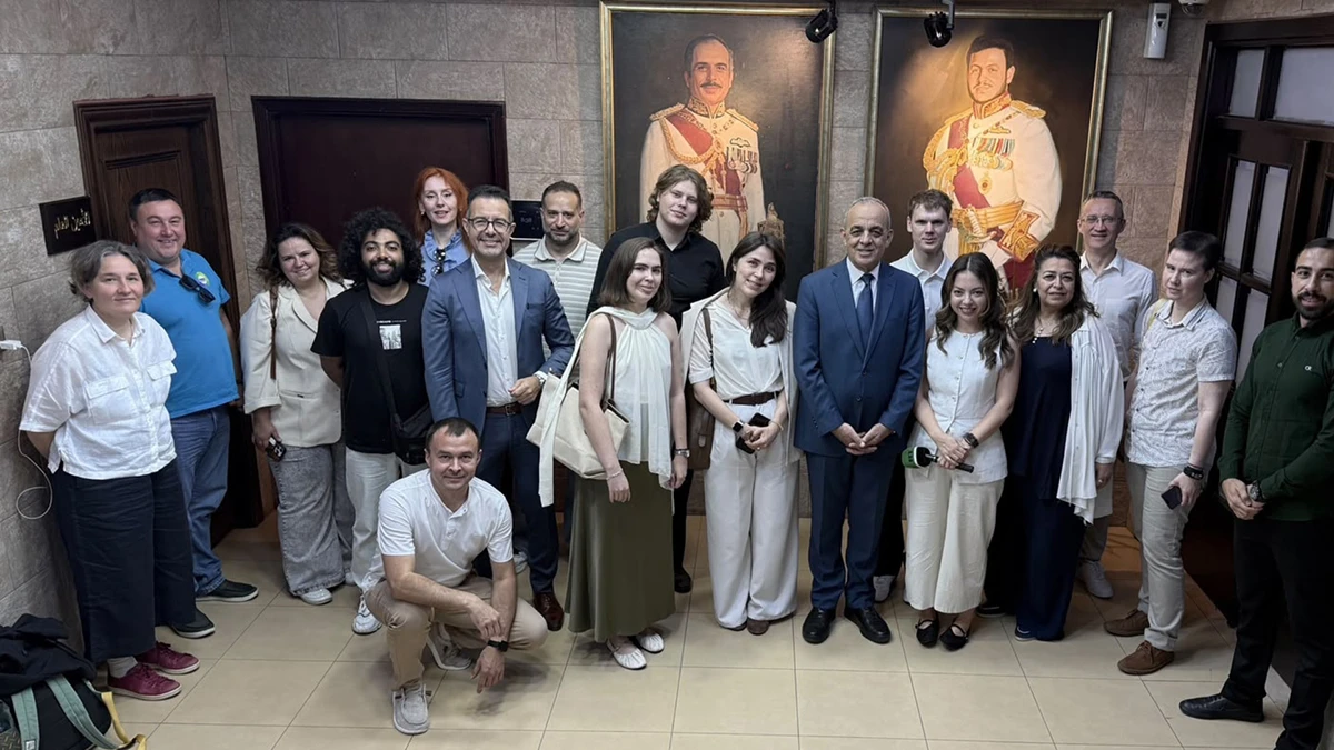 وزارة السياحة تؤكد أهمية الشراكة مع الإعلام الروسي