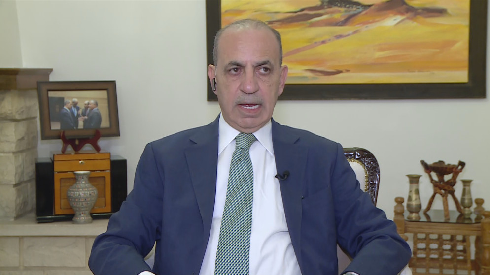 وزير الإدارة المحلية: نجحت بخفض عدد موظفي البلديات