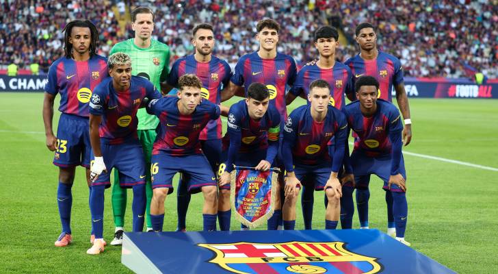 برشلونة يكتسح أولمبياكوس بسداسية ويعتلي الصدارة الأوروبية