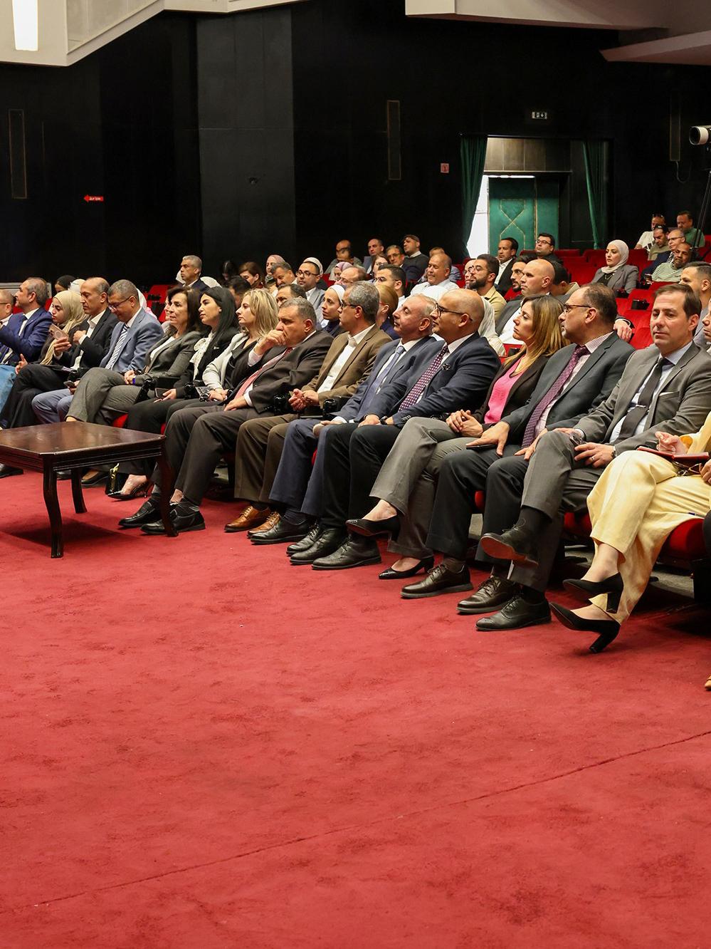 اللجنة العليا لانتخابات اتّحاد طلبة الجامعة الأردنيّة تعقدُ اجتماعًا موسّعًا