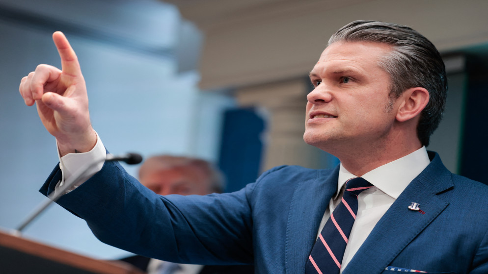 هيغسيث متوعدا: اليوم سيشهد أكبر عدد من الضربات على إيران