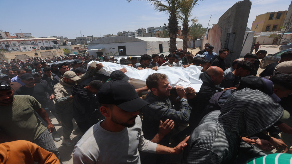 ارتفاع حصيلة الشهداء في قطاع غزة إلى 72,744 منذ بدء العدوان