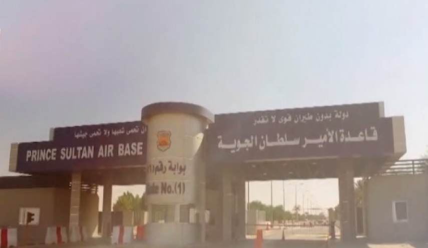 السعودية توضح حقيقة تعرض قاعدة الأمير سلطان لهجوم