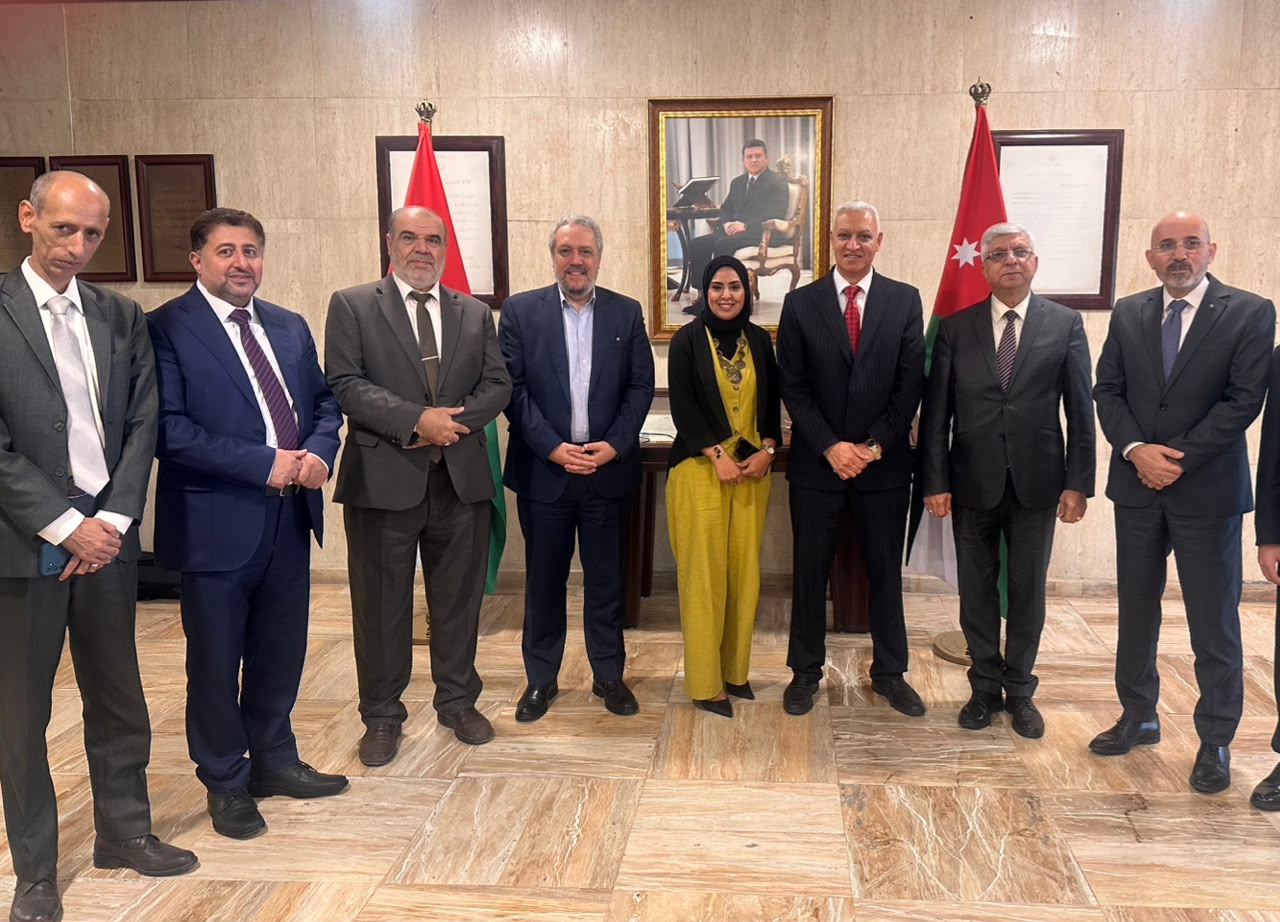 الإذاعة والتلفزيون تستعرض تقنياتها الجديدة أمام البرلمان