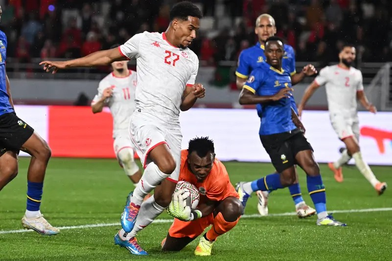 الاتحاد التونسي يقيل المدرب الطرابلسي بعد خسارة مالي