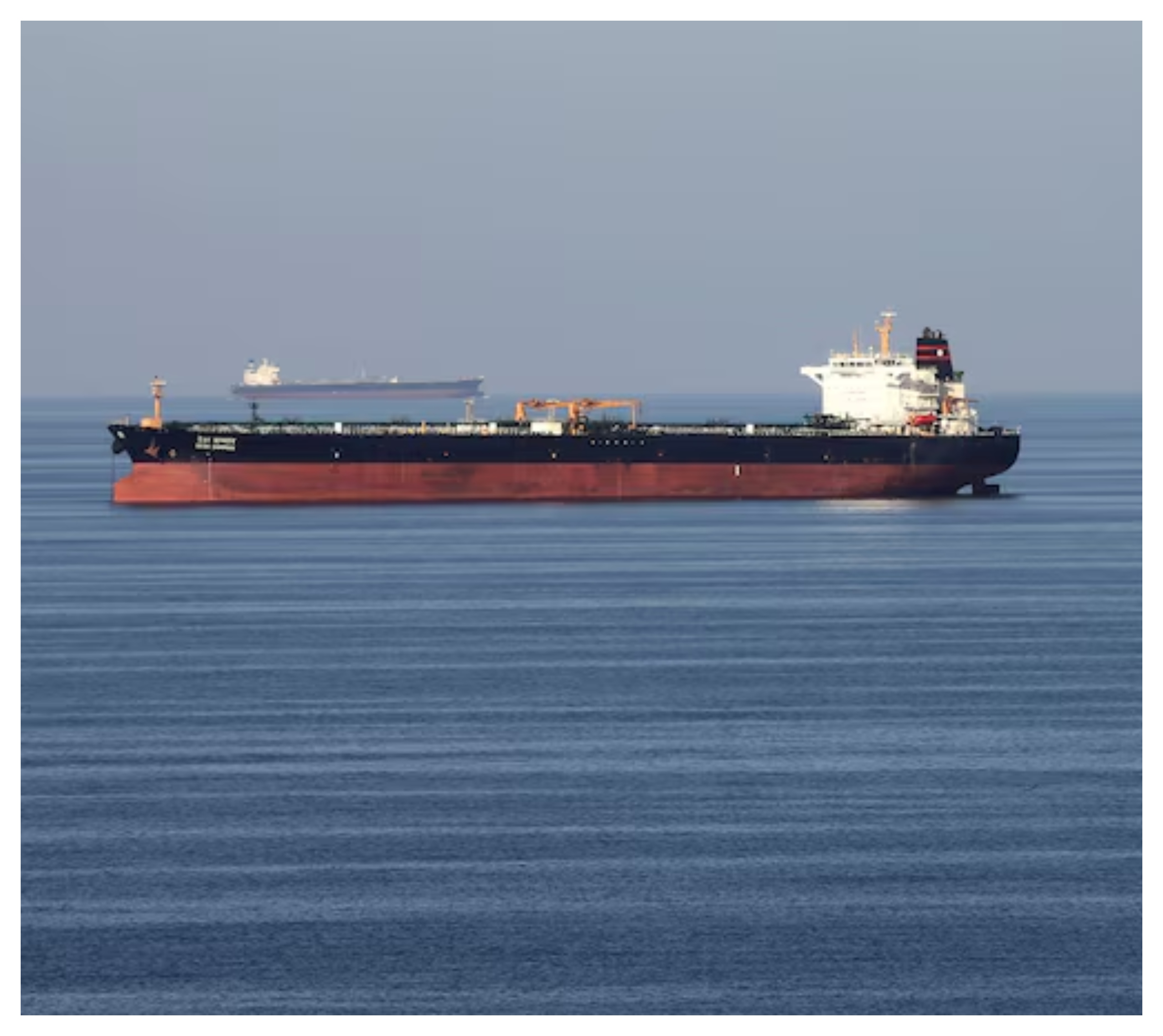 واشنطن تضرب أسطول الظل الإيراني بعقوبات جديدة