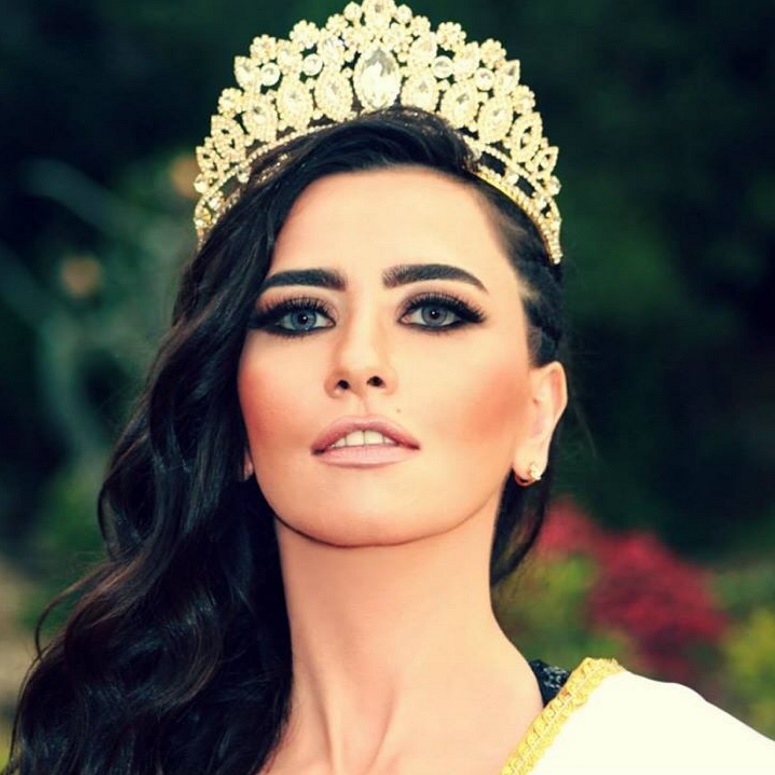 أرزة رنا خطار لبنان  ..  سحر الشرق