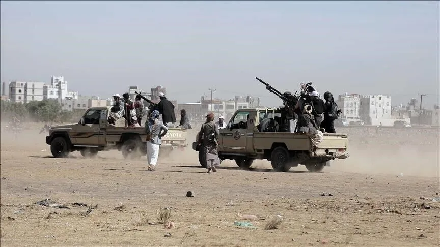 الجيش اليمني يعلن مقتل اثنين من ضباطه في مواجهات مع الحوثيين