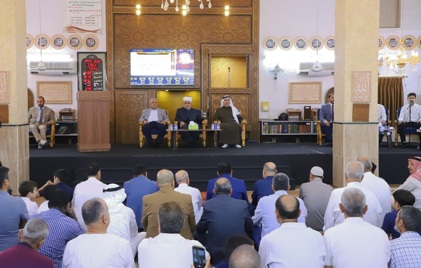 وزير الأوقاف يرعى احتفالاً بذكرى المولد النبوي الشريف