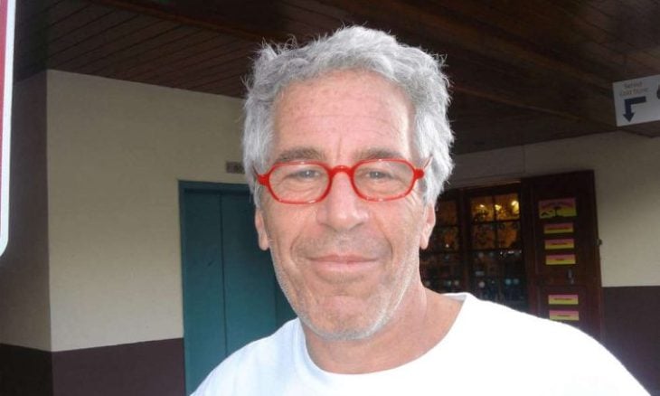 ملفات إبستين تكشف عن علاقاته برئيس لجنة نوبل السابق 