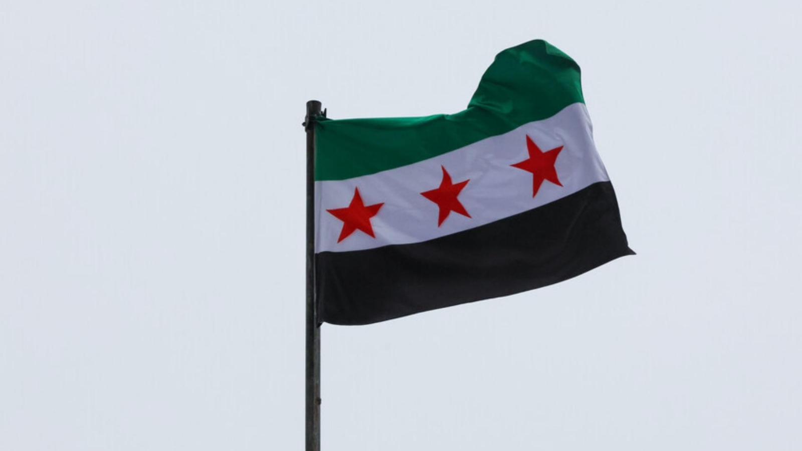 الرئاسة السورية تتعهد بفض نزاع السويداء