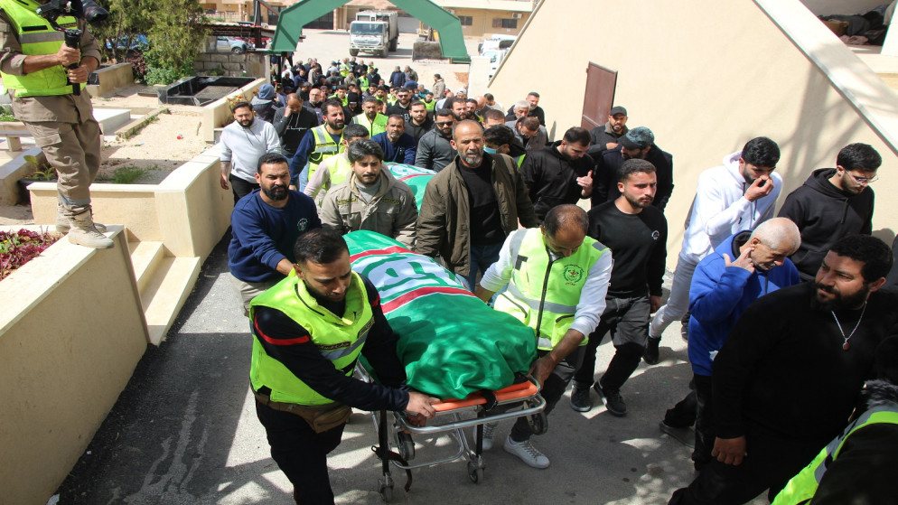 ارتفاع حصيلة القتلى في لبنان إلى 687 منذ بدء الحرب بين إسرائيل وحزب الله