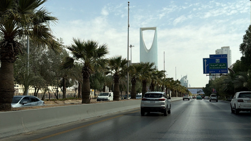 التحالف يعترض صاروخا باليستيا أطلق نحو الرياض وأنباء عن اصابات 