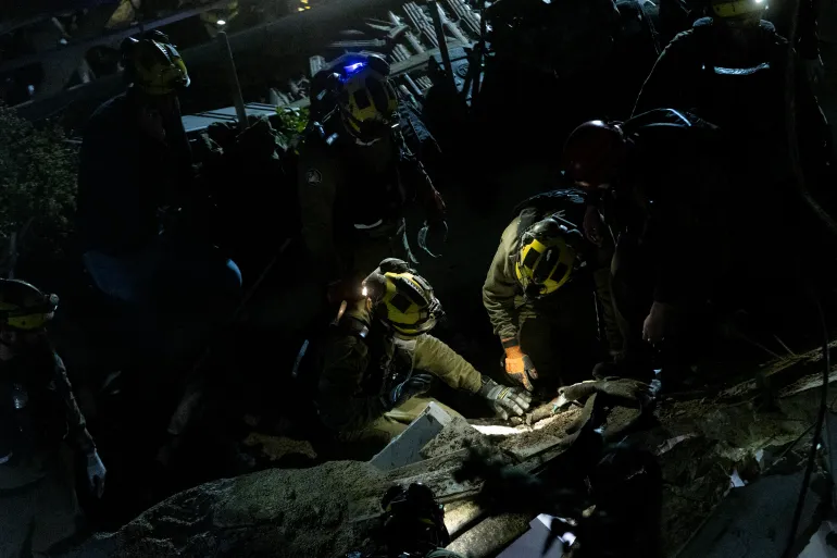 سقوط رؤوس متفجرة وشظايا في 15 موقعاً بالأراضي المحتلة