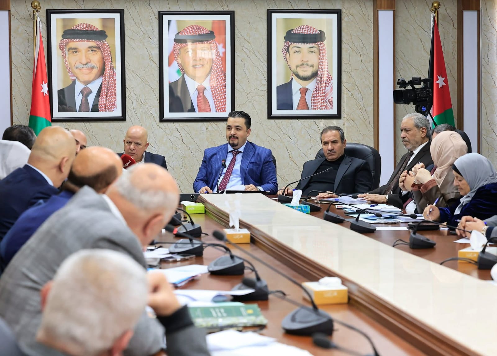 العمل النيابية تبحث ونقابة الصيادلة معدل الضمان